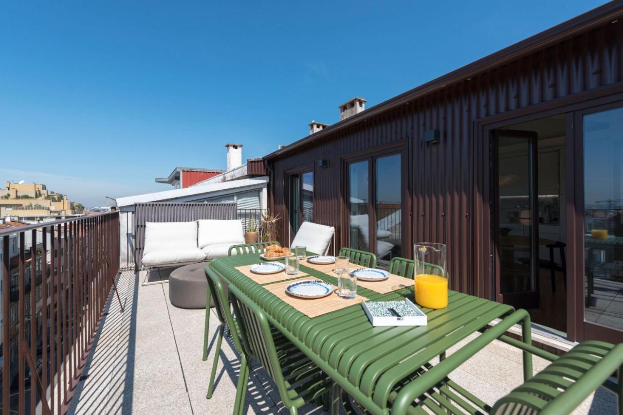 Boavista Penthouse W/ 2 Balconies & Ac By Lovelystay Porto Exteriér fotografie